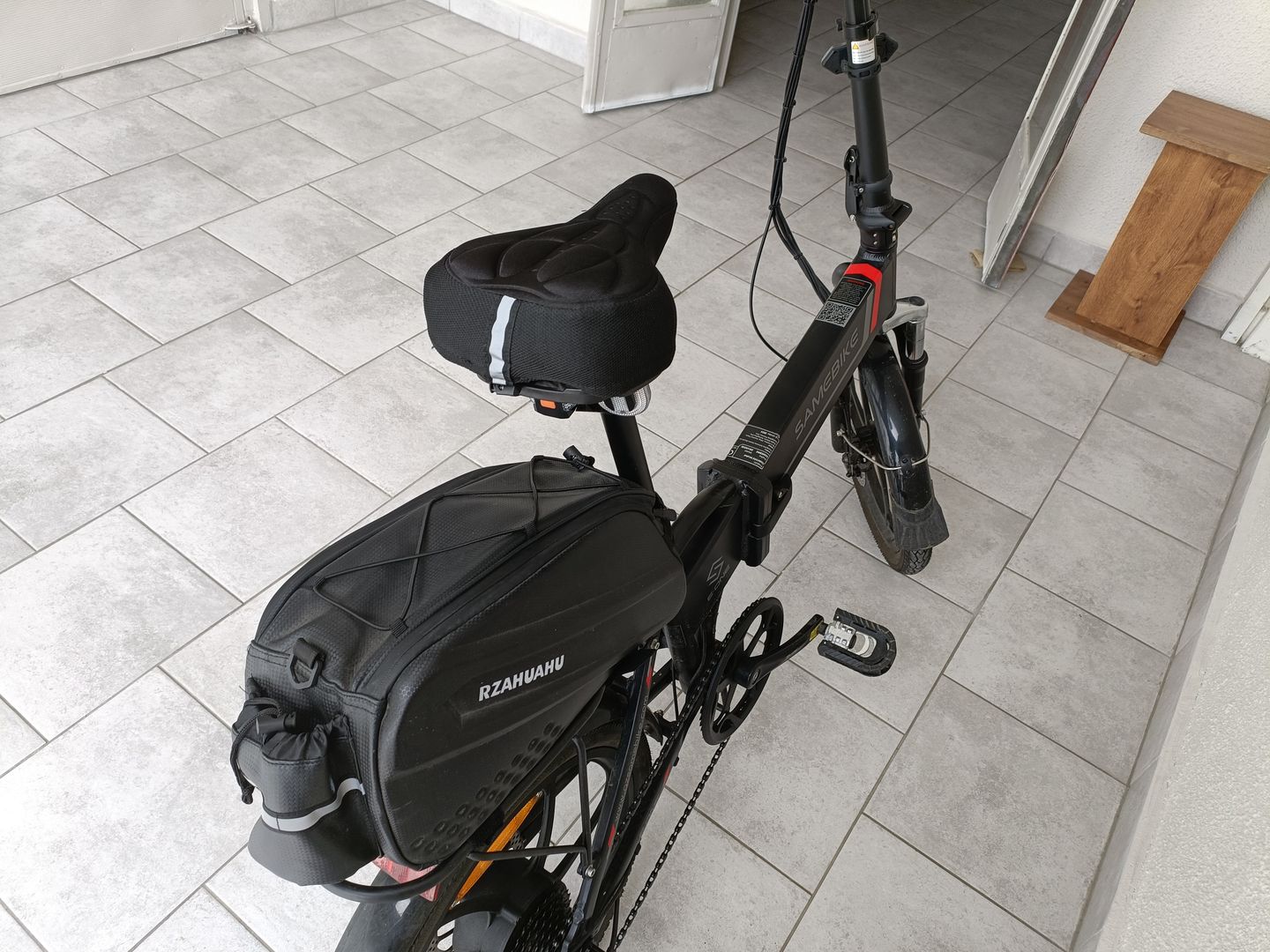 Elektrický bicykel, fotka 1 z 3