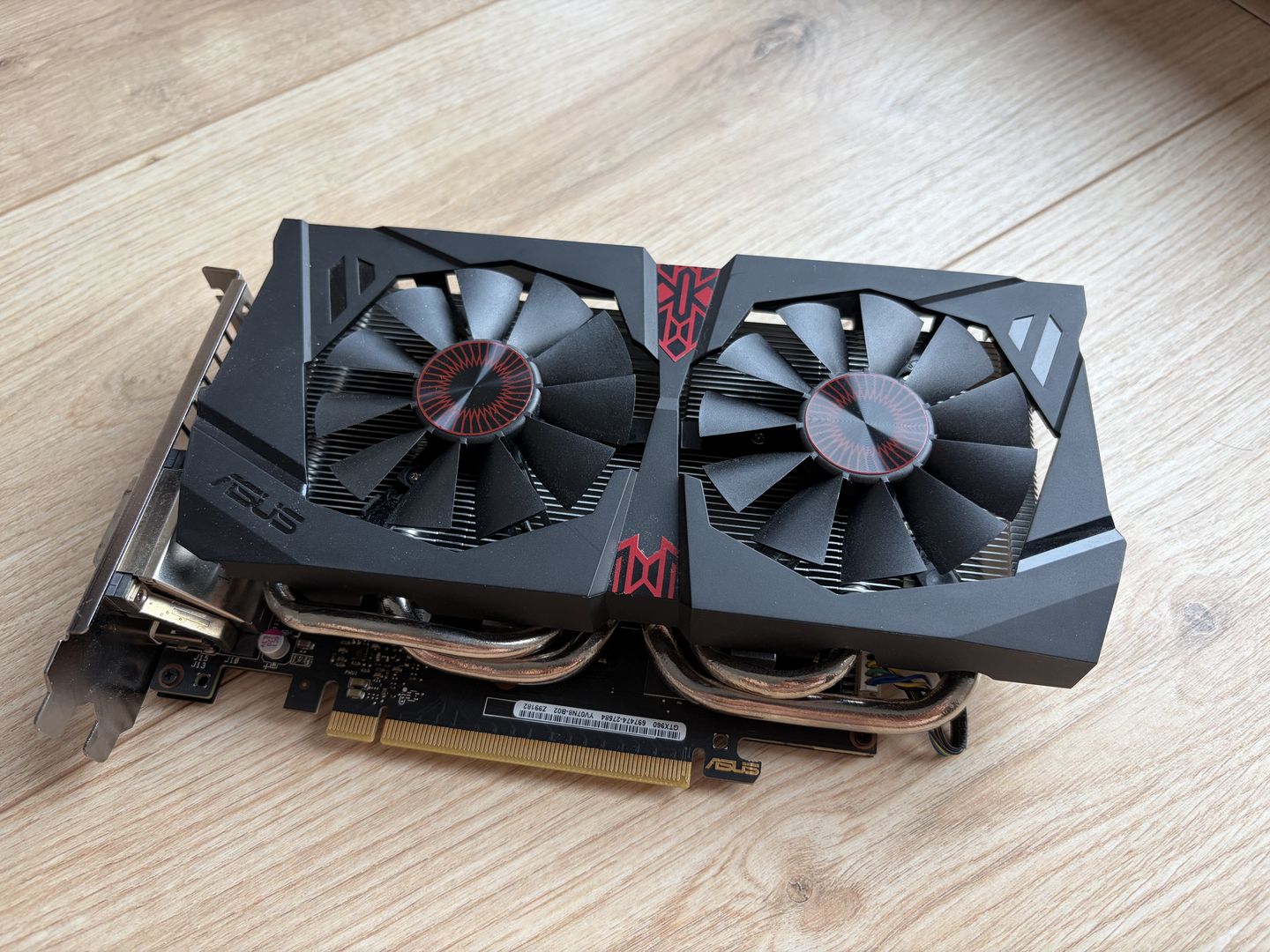 ASUS Strix GeForce GTX 960 4GB GDDR5, fotka 1 z 9