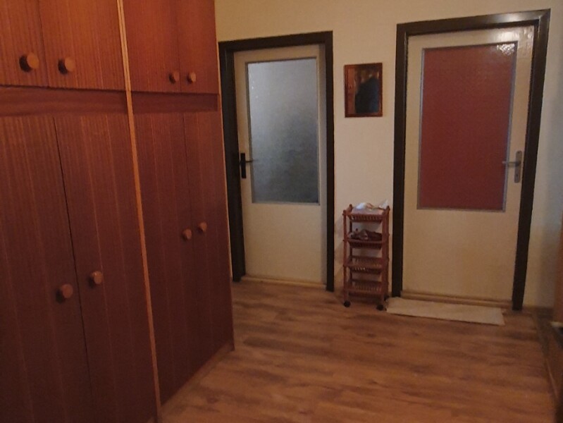 Ponúkame čiastočne prerobený 3 izbový byt v Želiezovciach 82m2