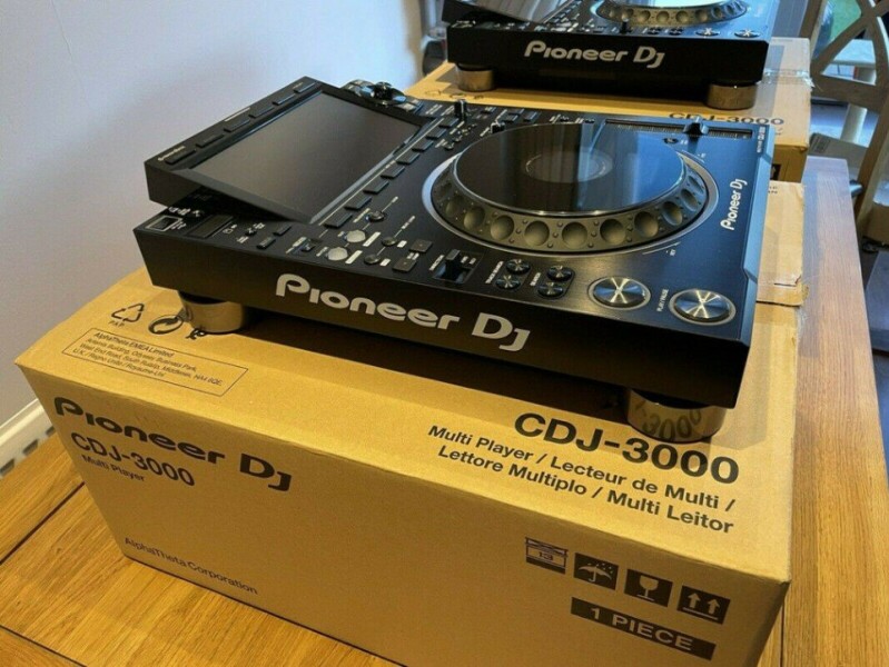 Pioneer OPUS-QUAD, Pioneer XDJ-RX3, Pioneer XDJ-XZ, Pioneer DDJ-FLX10, Pioneer CDJ-3000, Pioneer DJM-A9 , Pioneer CDJ-2000NXS2, Pioneer DJM-900NXS2, Pioneer DJM-V10-LF
