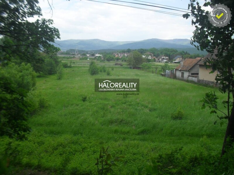 HALO reality - Predaj, pozemok pre rodinný dom 586 m2 Nováky