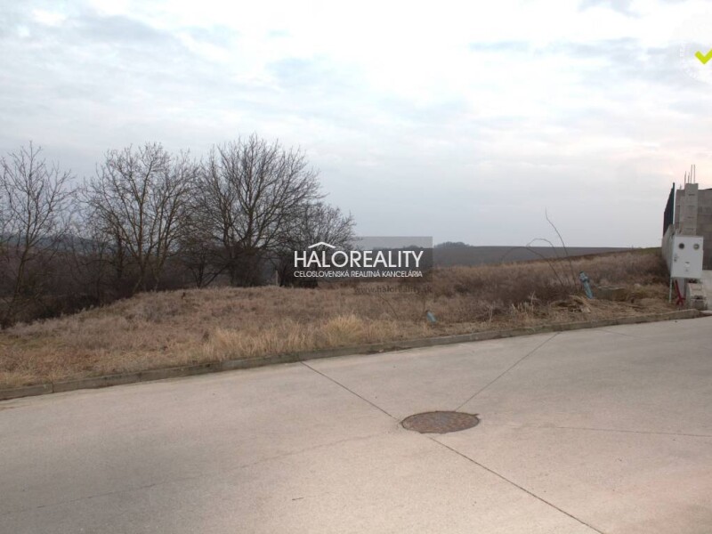 HALO reality - Predaj, pozemok pre rodinný dom 887 m2 Tepličky