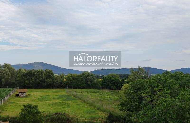 HALO reality - Predaj, pozemok pre rodinný dom 3157 m2 Dvorany na...