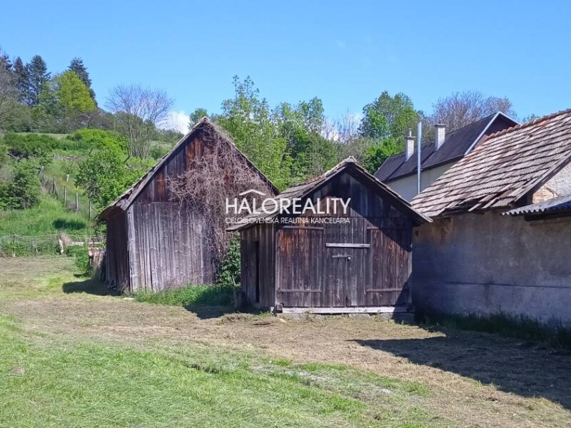 HALO reality - Predaj, pozemok pre rodinný dom 854 m2 Pliešovce