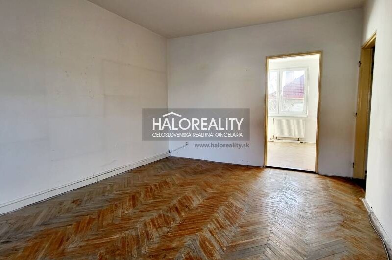 HALO reality - Predaj, trojizbový byt Nové Zámky - CENTRUM