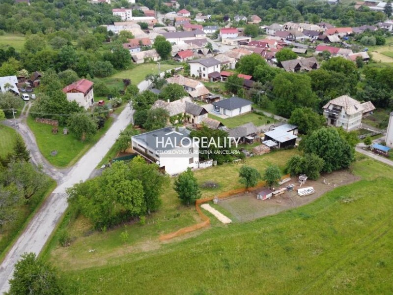 HALO reality - Predaj, pozemok pre rodinný dom 1300 m2 Drienčany ...