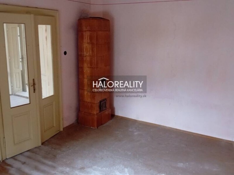 HALO reality - Predaj, rodinný dom Tisovec, priestor na bývanie či ...