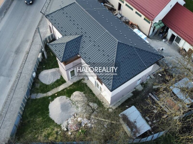 HALO reality - Prenájom, administratívny priestor Revúca, Železničn...