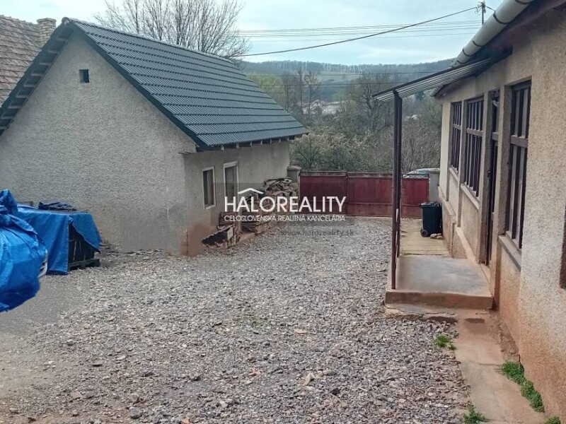 HALO reality - Predaj, rodinný dom Cinobaňa, s krásnou veľkou záhr...