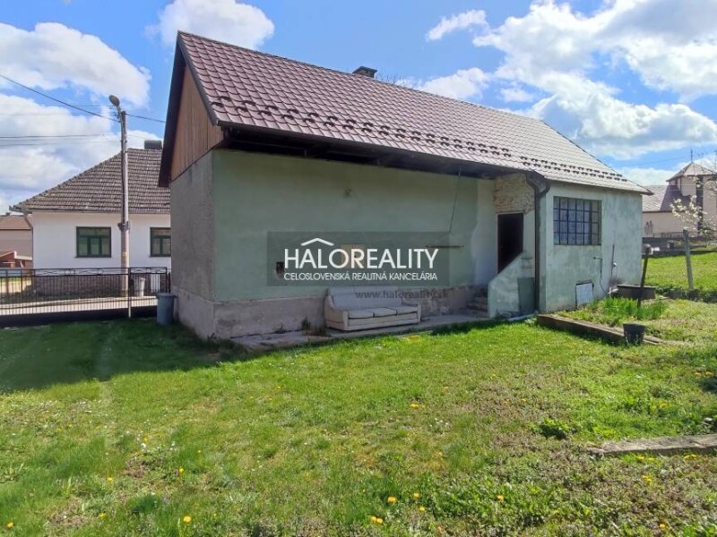 HALO reality - Predaj, rodinný dom Neporadza - ZNÍŽENÁ CENA - EXKLU...