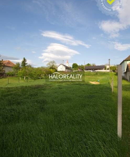 HALO reality - Predaj, pozemok pre rodinný dom 2716 m2 Čermany - ...