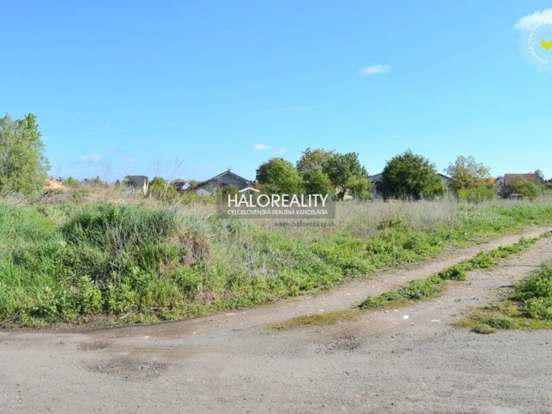 HALO reality - Predaj, pozemok pre rodinný dom 570 m2 Gajary - EX...