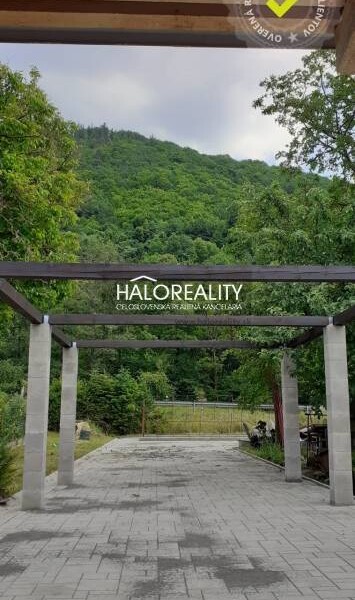 HALO reality - Predaj, rodinný dom Horná Ves, s garážou - EXKLUZÍVN...