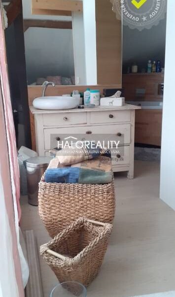 HALO reality - Predaj, rodinný dom Horná Ves, s garážou - EXKLUZÍVN...