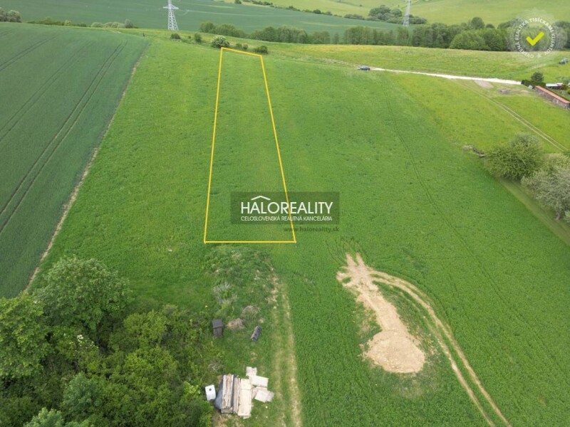 HALO reality - Predaj, pozemok pre rodinný dom 1890 m2 Veľká Čier...