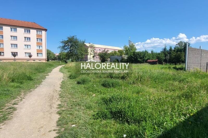 HALO reality - Predaj, pozemok pre bytovú výstavbu 1997 m2 Žiar n...