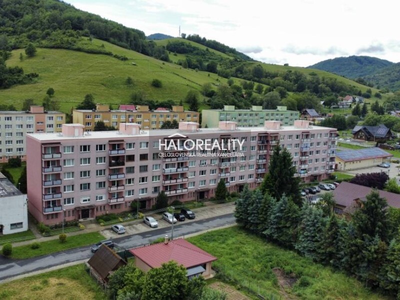 HALO reality - REZERVOVANÉ - Predaj, trojizbový byt Kokava nad Rima...