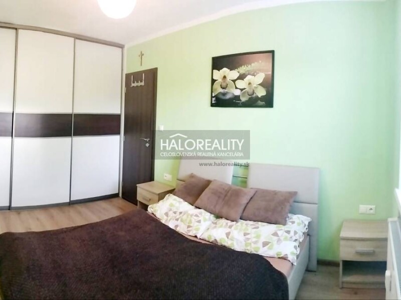 HALO reality - Predaj, trojizbový byt Prievidza, Staré Sídlisko - E...