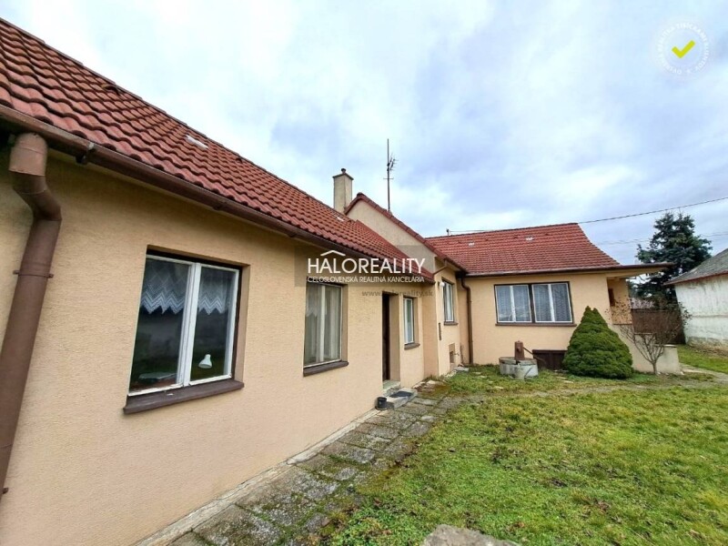 HALO reality - Predaj, rodinný dom Trstín, pozemok 1625 m2 - ZNÍŽEN...