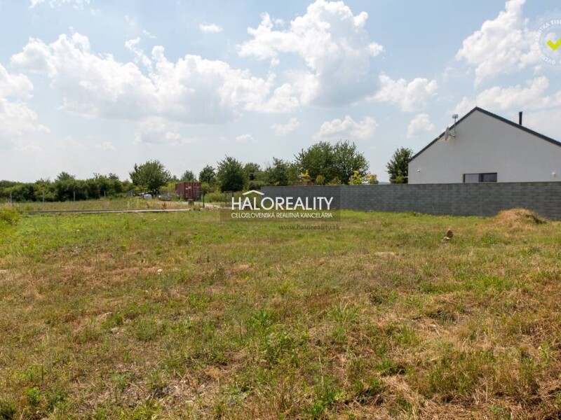 HALO reality - Predaj, pozemok pre rodinný dom 862 m2 Modra, Modr...