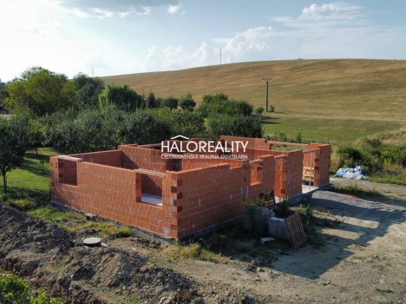 HALO reality - Predaj, rodinný dom Rimavská Sobota, Bakta - VO VÝST...