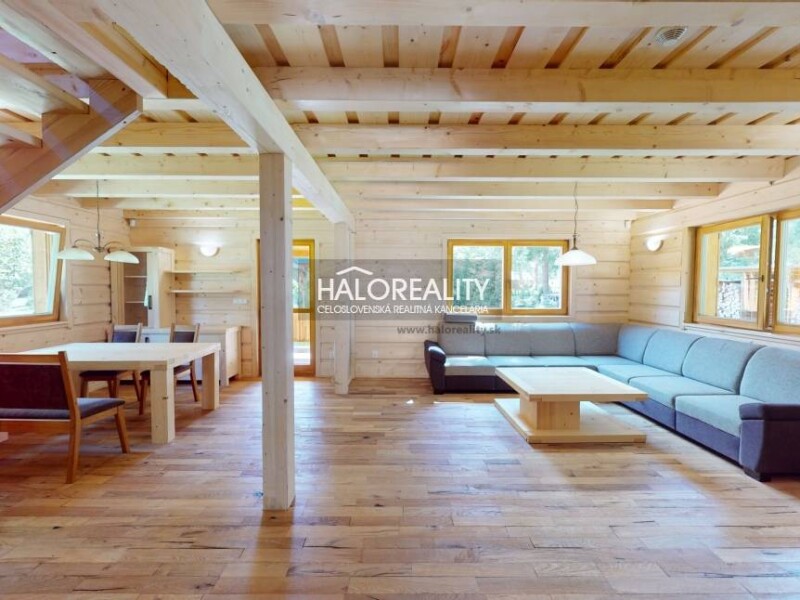 HALO reality - Predaj, chata Svätý Kríž, chatová oblasť Pod Dobákom...