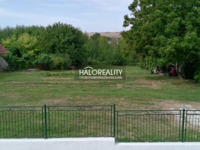 HALO reality - Predaj, pozemok 1403 m2 Kolta