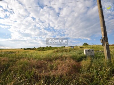 HALO reality - Predaj, pozemok pre rodinný dom 880m2 Partizánske,...