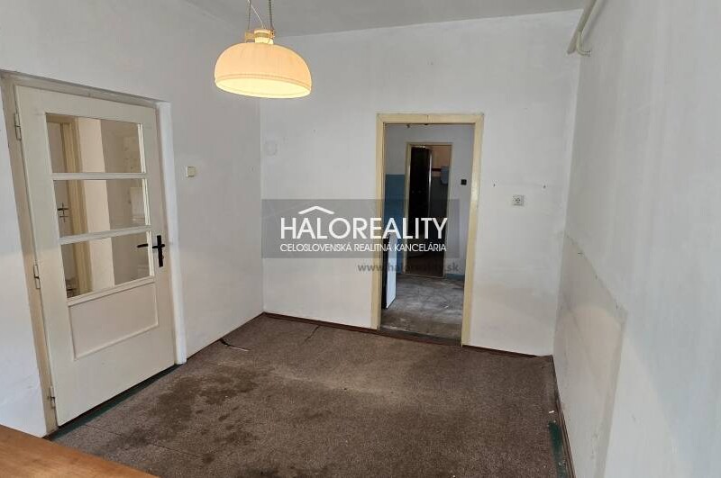 HALO reality - Predaj, rodinný dom Trnovec nad Váhom