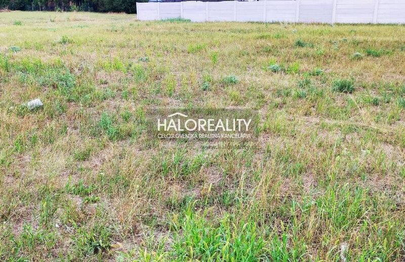 HALO reality - Predaj, pozemok pre rodinný dom 975 m2 Miloslavov