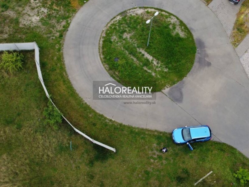 HALO reality - Predaj, pozemok pre rodinný dom 4093 m2 Veľké Úľan...