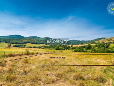 HALO reality - Predaj, pozemok pre rodinný dom 818 m2 Banská Štia...