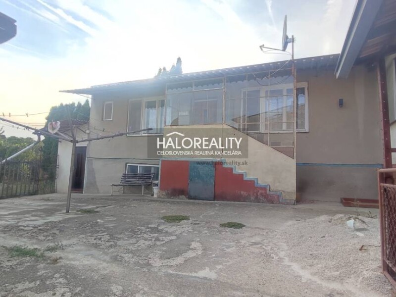 HALO reality - Predaj, rodinný dom Orešany - EXKLUZÍVNE HALO REALITY