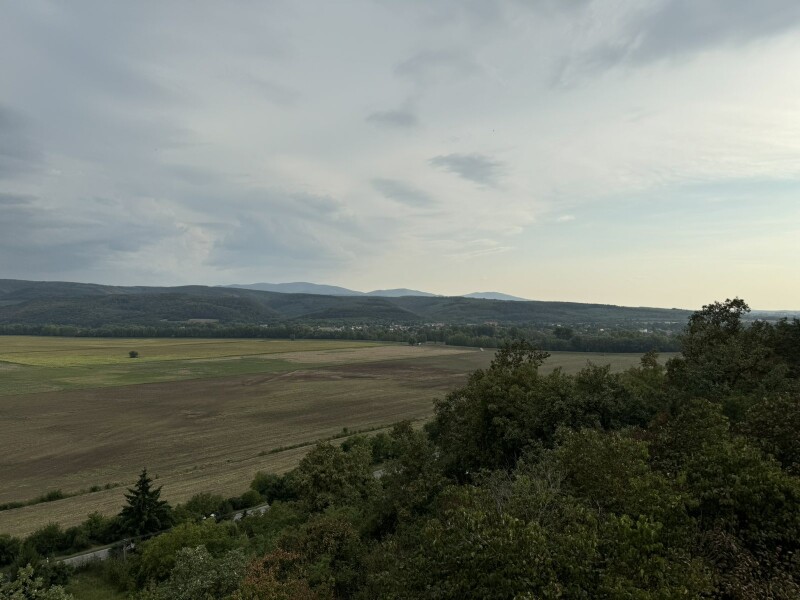 Predaj chaty s rekreačným pozemkom v Šahách, okres Levice