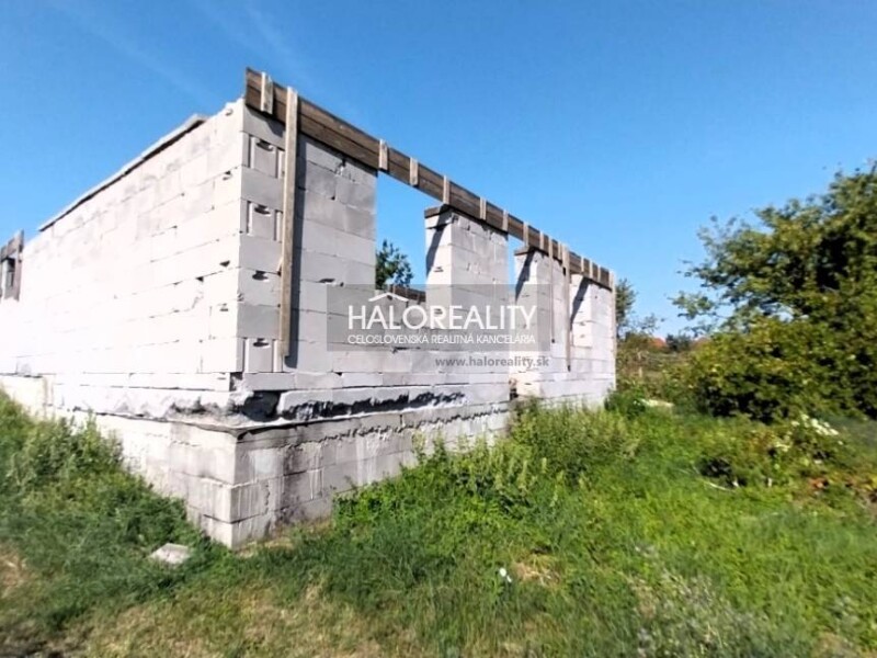 HALO reality - Predaj, pozemok pre rodinný dom 1150 m2 Horné Trho...