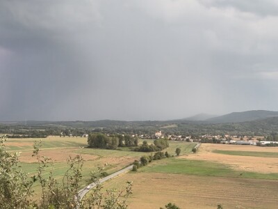 Predaj chaty s rekreačným pozemkom v Šahách, okres Levice